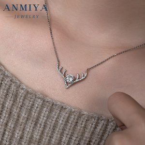 Collier en argent 925 avec pendentif en moissanite en forme de corne de cerf - Bijoux en argent royal pour les femmes qui veulent se sentir <span class=keywords><strong>des</strong></span> <span class=keywords><strong>reines</strong></span> - Product Image 2