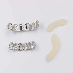 Grilles dentaires pour appareils orthodontiques avec cristaux et <span class=keywords><strong>strass</strong></span>, style classique unisexe, bijoux corporels - Product Image 4