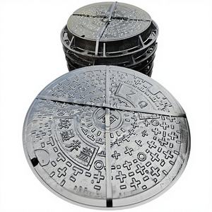 ฝาปิดท่อระบายน้ำเหล็กดัด DCI เคลือบอีพ็อกซี่สำหรับงานถนน สีดำ ยี่ห้อ SG ผลิตด้วยวิธีการหล่อในโรงหล่อ - Product Image 1