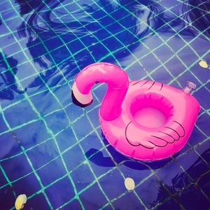 Manufacturers Stock Ins Hot Selling Flamingo Cup Holder <b>Inflatable</b> Water Coaster <b>Floating</b> Drink Cup Holder - Product Image 4