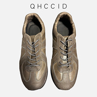 Chaussures de sport décontractées pour hommes en cuir de cheval patchwork color-block effet vieilli, gris-éléphant et marron, à talon bas et lacets avant