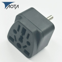 Adaptateur de voyage universel intelligent multifonction industriel ABS 10A compatible avec les normes internationales US EU