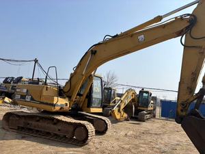 Excavatrice Caterpillar 320B d'occasion fiable, grand modèle, poids opérationnel de 20 tonnes, bon état, prix bas - Product Image 5