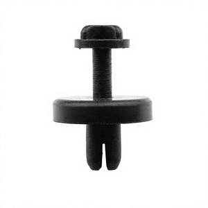 Clip de fixation automobile 18mmx8.3mmx6mm en PP pour réparation et remplacement de voitures, usage général - Product Image 1
