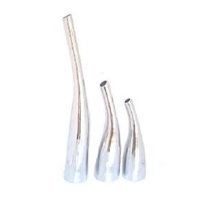 Florero de Aluminio Fundido con Parte Superior Curva y Pulido Espejo, Disponible en Acabado Mate, También Elegante Decoración para el Hogar - Product Image 1