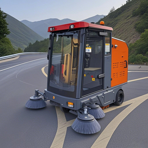 New High Quality Ride-on Vacuum Water <b>Cleaning</b> Tractor Street <b>Floor</b> <b>Machine</b> Battery Mounted ConTour - Product Image 1