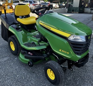 Tracteur à gazon miniature Deer X350R 4WD avec moteur de 21 CV pour une performance élevée, transmission par engrenages, garantie de 3 ans - Product Image 2