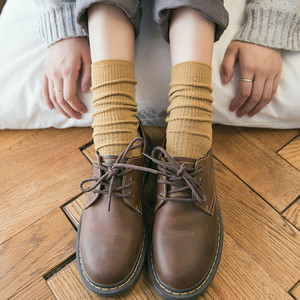 Diseño conciso citar Calcetines de marca de lujo de Slouch Calcetines - Product Image 3