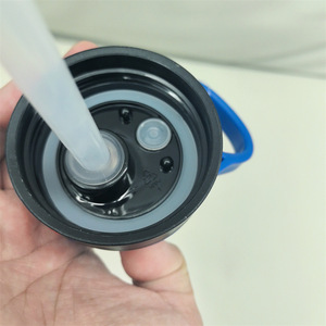 Bouteille d'eau pour enfants 2024 Spider-Man en plastique grande capacité, qualité supérieure, avec paille et fonction spray, idéale pour les étudiants et le sport - Product Image 4