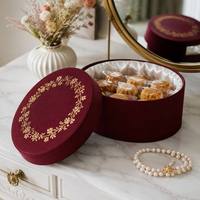 Boîte de présentation ovale creuse en velours écologique réutilisable magnétique pour chocolats, dattes et baglava, emballage personnalisé pour desserts