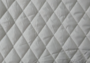 100% <span class=keywords><strong>Polyester</strong></span> taffeta chần lót vải/kim cương chần vải cho áo sơ mi và áo khoác lót - Product Image 3