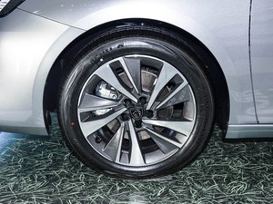 <span class=keywords><strong>Peugeot</strong></span> 408 1.6T Gasolina Sedán <span class=keywords><strong>de</strong></span> <span class=keywords><strong>Segunda</strong></span> <span class=keywords><strong>Mano</strong></span>, 4 Puertas, 5 Asientos, Volante a la Izquierda, Caja <span class=keywords><strong>de</strong></span> Cambios Automática, Auto Usado en Venta - Product Image 6