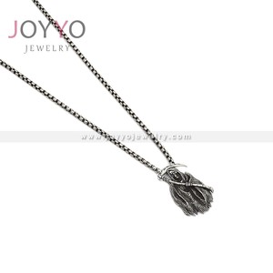 Collar <span class=keywords><strong>de</strong></span> Acero Inoxidable con Colgante <span class=keywords><strong>de</strong></span> Hoz <span class=keywords><strong>de</strong></span> <span class=keywords><strong>la</strong></span> <span class=keywords><strong>Muerte</strong></span> Estilo Punk para Hombre, Cadena <span class=keywords><strong>de</strong></span> Acero Inoxidable con Calavera para Motociclistas - Product Image 4