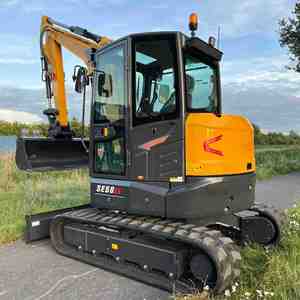 Shantui SE58SR 5.8 Ton Zero Tail Swing Mini Crawler Excavator Kubota Engine Hydraulic <b>Small</b> Digger for Urban Construction - Product Image 1