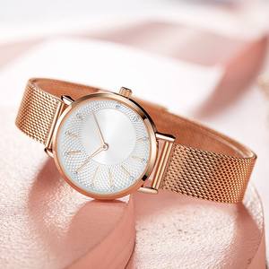 Ensemble de montres en quartz de luxe avec logo personnalisé, bracelet en maille or <span class=keywords><strong>rose</strong></span>, cadran en verre, bracelet en acier inoxydable, ensemble cadeau pour femmes - Product Image 2