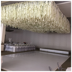 Tessuto moderno bianco soffitto artificiale <span class=keywords><strong>glicine</strong></span> fiori pendenti erba vite fiore Rattan <span class=keywords><strong>per</strong></span> festa di nozze evento decorazione - Product Image 3