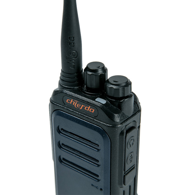 High Quality 5W Radio Portable Kids Walkie Talkie with 1-8Km Ran CD-X5 Two Way Radio at Cheaper Price