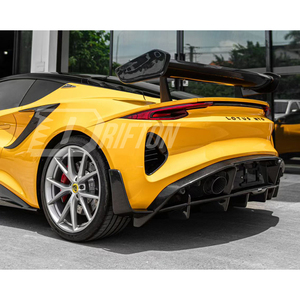 Diffuseur arrière en fibre de carbone sèche New CMST V2 Style Emira pour Lotus Emira Carbon - Product Image 3