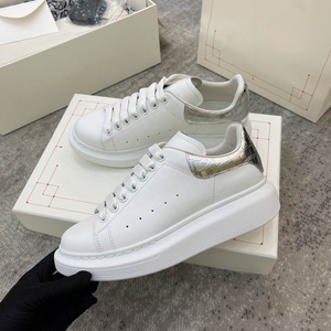 Baskets compensées en cuir véritable blanc à bout rond, à lacets, avec amorti, talon bas, pour toutes les saisons - Product Image 4