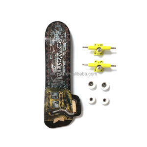 Mini Fingerboard Profesional de Madera, Personalizado, con Tecnología de Fundición por Gravedad, Juguete de Skateboard de Dedo DIY, Regalo - Product Image 1