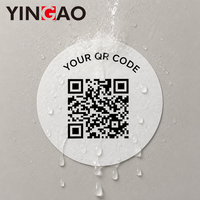 Rouleau d'autocollants personnalisés durables et écologiques, étiquettes de code QR, codes-barres à données variables, adhésifs imperméables pour emballages de boîtes de vente au détail