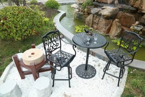 <span class=keywords><strong>Table</strong></span> de bar <span class=keywords><strong>ronde</strong></span> <span class=keywords><strong>en</strong></span> aluminium moulé de haute qualité pour l'extérieur, <span class=keywords><strong>table</strong></span> de bar de patio <span class=keywords><strong>en</strong></span> fer, 2 chaises de bar de <span class=keywords><strong>bistrot</strong></span> résistantes aux intempéries - Product Image 4