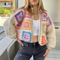 Maßgefertigte OEM & ODM Boho Häkel-Damenstrickjacke Handgemachte Gehäkelte Strickwaren Ponchos Häkel-Strickpullover für Frauen