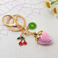 Schattig aardbei hars sleutelhanger emaille kersen madeliefjes bedels fruit sleutelring Y2K coquette esthetiek tasbedel cadeau voor meisjes