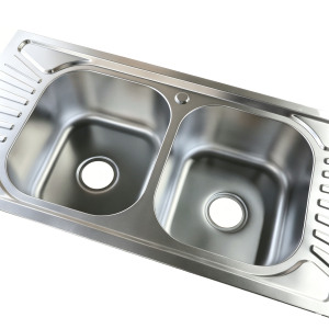 Lavello da Cucina in Acciaio Inox Stampato Modello 621B, Design Moderno <span class=keywords><strong>a</strong></span> Due Fori, Doppia Vasca, <span class=keywords><strong>Dimensioni</strong></span> 1500x500x210mm - Product Image 3