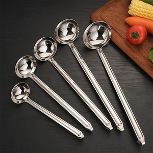 Thép Không Gỉ Sâu Oz Dài Rãnh Muỗng Vành Đai Móc Súp Múc Đồ Dùng Cho Khách Sạn Nhà Hàng Nhà Bếp Trung Quốc Súp Muỗng - Product Image 4