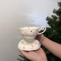 Tasses à thé et soucoupes en céramique faites à la main, mug à café, tasse à thé florale avec soucoupes, mugs en céramique pour la Saint-Valentin