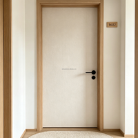 Revêtement de porte en film PVC à base de MDF, substrat semi-finie pour porte d'entrée d'appartement, projet commercial