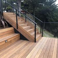 Rampes de câble métallique en acier inoxydable minimalistes modernes pour la protection d'escalier de pont extérieur pour les hôtels avec tension horizontale