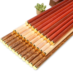Baguettes en bois pour ailes de poulet en gros, en bois de santal rouge et en bois de rue de haute qualité, non peintes et sans cire, antidérapantes et - Product Image 1
