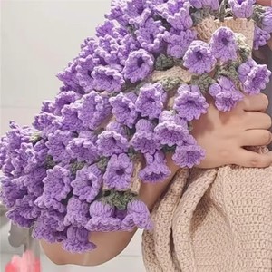 DaiRui Couverture Premium Handmade Rose Bouquet Cozy Floral Knit Wrap Muguet Styled Prêt à expédier Idée cadeau - Product Image 3