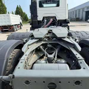 Gebrauchter Howo 6x4 10-Rad-LKW mit 351-450 PS Motor Euro 2 Emission Linkslenker Rückfahrkamera - Product Image 1