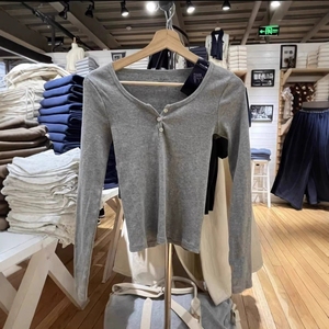 Brandy เสื้อยืดแขนยาวสำหรับผู้หญิง, เสื้อแฟชั่นสไตล์ BM เสื้อสีพื้นมีกระดุมสำหรับฤดูใบไม้ร่วง - Product Image 6
