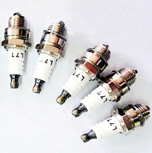 Bujía L7T de 2 tiempos al por mayor para motosierra y desbrozadora de motor de gasolina, piezas de repuesto de encendido fiables - Product Image 2