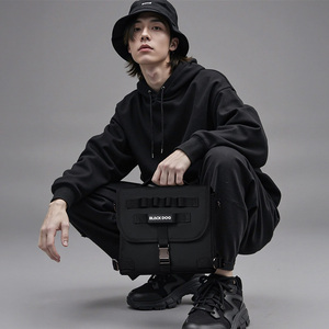 Perro negro Viajes al aire libre Deportes Estilo Diagonal Cruz Hombro Multifuncional Simple Moda Cartero Bolsa - Product Image 2