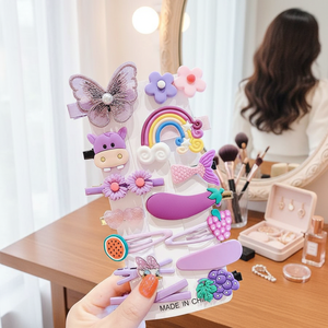 Moda di tendenza fatto a mano in resina accessori per capelli stile coreano scintillante decorazione per le donne vendita all'ingrosso - Product Image 2