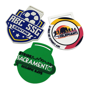 Medallas Personalizadas de PVC Suave y Silicona para Niños, Diseño de Fútbol, Damas, Educación, Ladrillo, Estrella, Natación y Deportes - Product Image 3