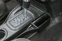 LUMA Nouvelle Boîte de Rangement pour Levier de Vitesse 2/4 Vitesses de Haute Qualité pour Accessoires de Voiture 4x4 Wrangler JK 2007-2017