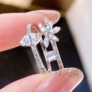 Anello con Cristalli a Doppio Strato per Donne, Elegante Accessorio di Moda per Uso Quotidiano - Product Image 3