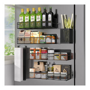 Paquete de 6 estantes de almacenamiento magnéticos de <span class=keywords><strong>metal</strong></span> organizador de cocina soporte de papel estante de especias magnético para refrigerador - Product Image 1