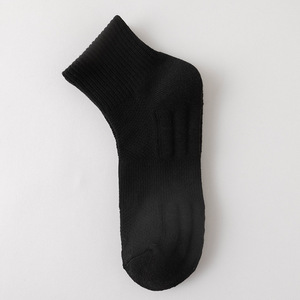 Printemps et été court cheville épais coton Sports Crew blanc couleurs unies rembourré basket-ball course Tennis Gym chaussettes <span class=keywords><strong>pas</strong></span> <span class=keywords><strong>cher</strong></span> - Product Image 6