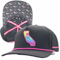 Casquettes de golf personnalisées en gros avec patch néon en caoutchouc découpé au laser, perforées, imperméables et respirantes – Fabrication de chapeaux de performance