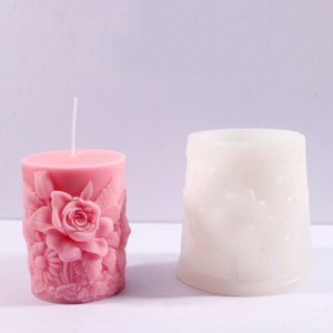 Moule à bougie en résine en forme de pilier de fleurs, moule en silicone gaufré pour la décoration de la maison, moule à bougie parfumée - Product Image 5
