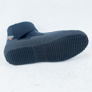 <span class=keywords><strong>Botte</strong></span> de plongée 5mm en <span class=keywords><strong>néoprène</strong></span> améliorée, bottes de combinaison unisexe à utiliser en eau modérée ou froide pour les sports aquatiques, la plongée en apnée et la plage - Product Image 3