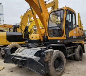 Excavadora Hidráulica Usada en Excelentes Condiciones, HYUNDAI 210W-7 210W-9 220LC 150LC, de Segunda Mano, ORIGINAL - Product Image 3