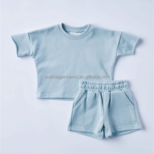 Survêtement neutre en molleton 100 % coton de couleur unie pour bébés et jeunes enfants, fabrication sur mesure à faible MOQ - Product Image 2